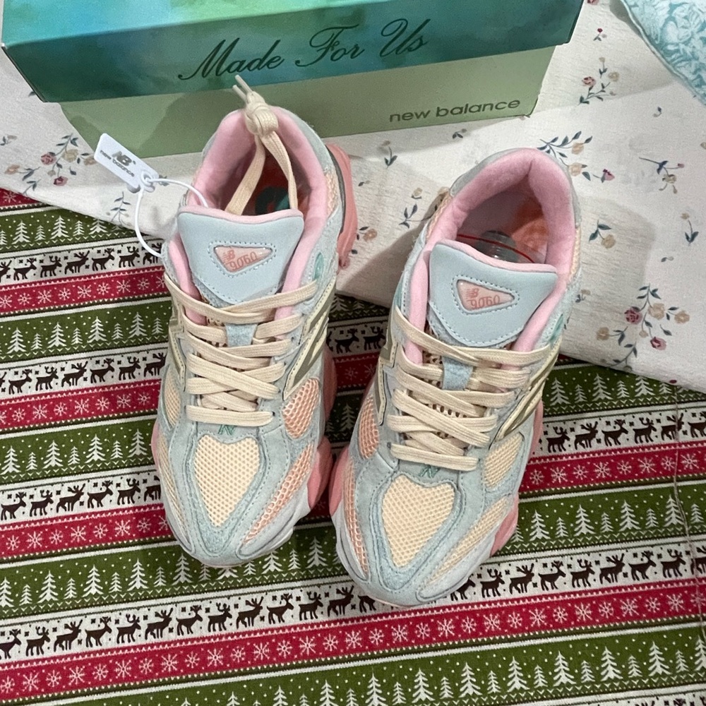 New Balance Women’s Pastel Pink, Cream & Light Blue 9060 Sneakers - Picture 2 of 9